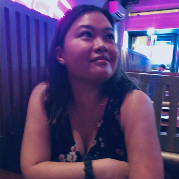 Meet your Posher, Reese 💜 - Picture 2 of 3